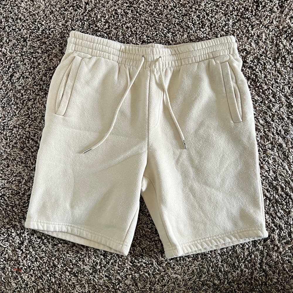 Forever 21 beige jogger shorts